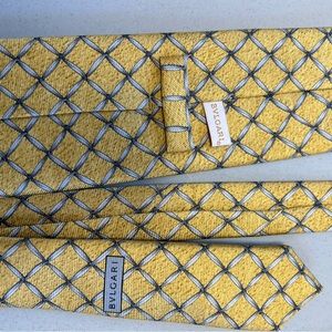 Bvlgari tie beautiful condition